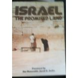 Israel - The promised land by Bill Harris, Pub Exeter Books, New York 1986 - excellent photos,