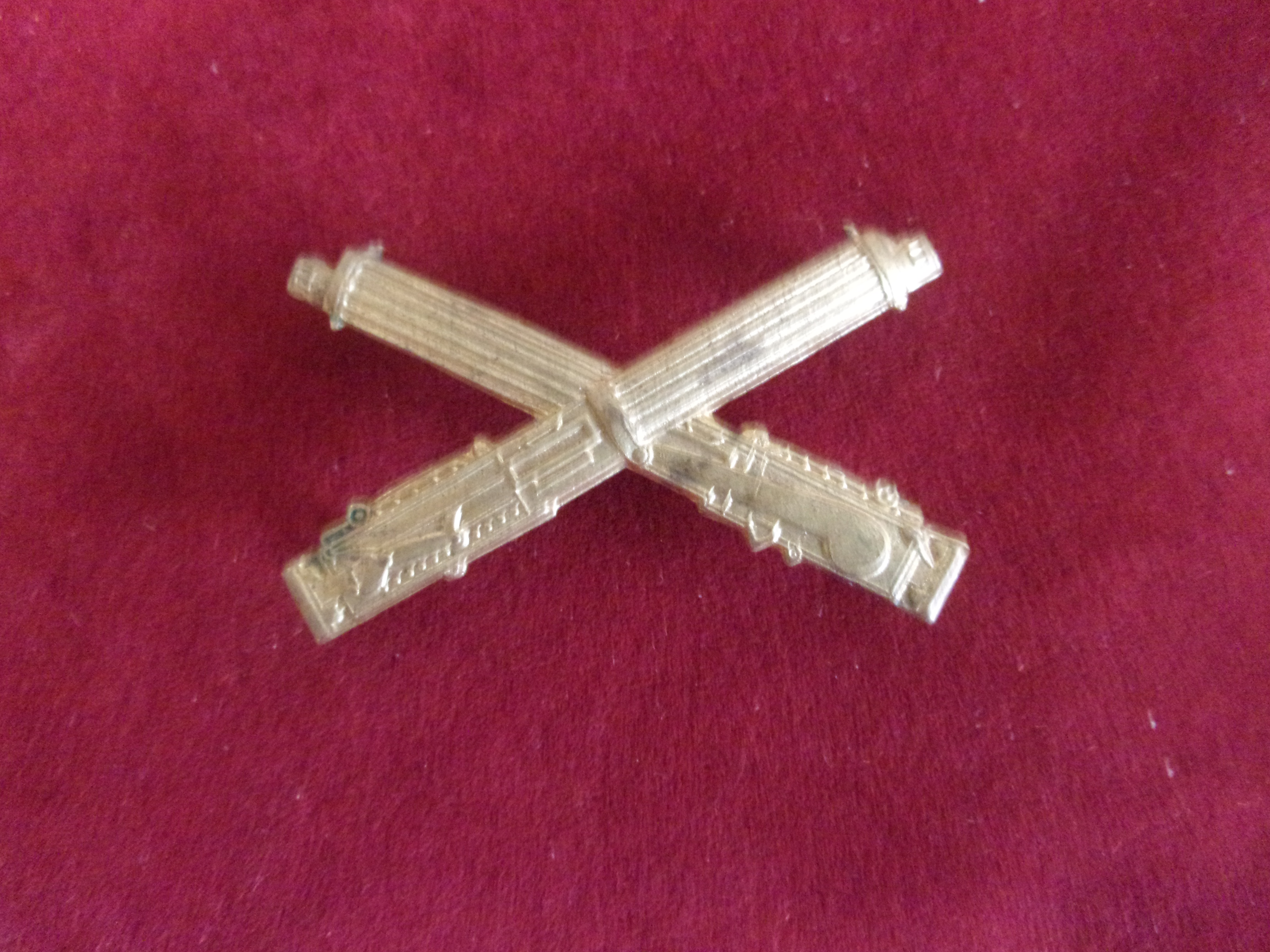 Machine Gun Corps Rare Original Cap Badge (Gilding-metal, this design was the first type issues