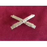 Machine Gun Corps Rare Original Cap Badge (Gilding-metal, this design was the first type issues