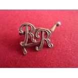 The City of London Yeomanry (Rough Riders) Officers Cap Badge (Bronze), two lugs. K&K: 2320
