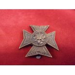 East Surrey Regiment (6th Battalion) Territorial WWI Cap Badge (Blackened-brass), slider. K&K: 1723