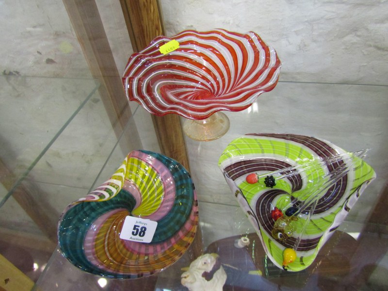 VENETIAN GLASS, crinoline edge pedestal sweet meat dish, 2 similar glass dishes and novelty cocktail