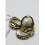 4 9ct GOLD RINGS; Inc one cameo and one keeper, 13.4 grms in weight