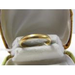 22CT GOLD WEDDING BAND, weighing approx. 3.4 grams