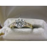 18ct GOLD DIAMOND SOLITAIRE RING, old cut diamond approx 1ct with 3 accent brilliant cut diamonds to