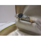 18ct YELLOW GOLD 5 STONE SAPPHIRE & DIAMOND RING, central bue sapphire set with graduated diamonds