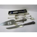 SILVER HANDLED CUTLERY, a silver handled cheese knife, cake slice & knife, also silver coffee spoons