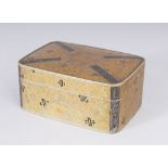 A GOOD QUALITY EARLY 20TH CENTURY JAPANESE MIXED METAL BOX & COVER, 3.25in x 2.25in x 1.5in high.