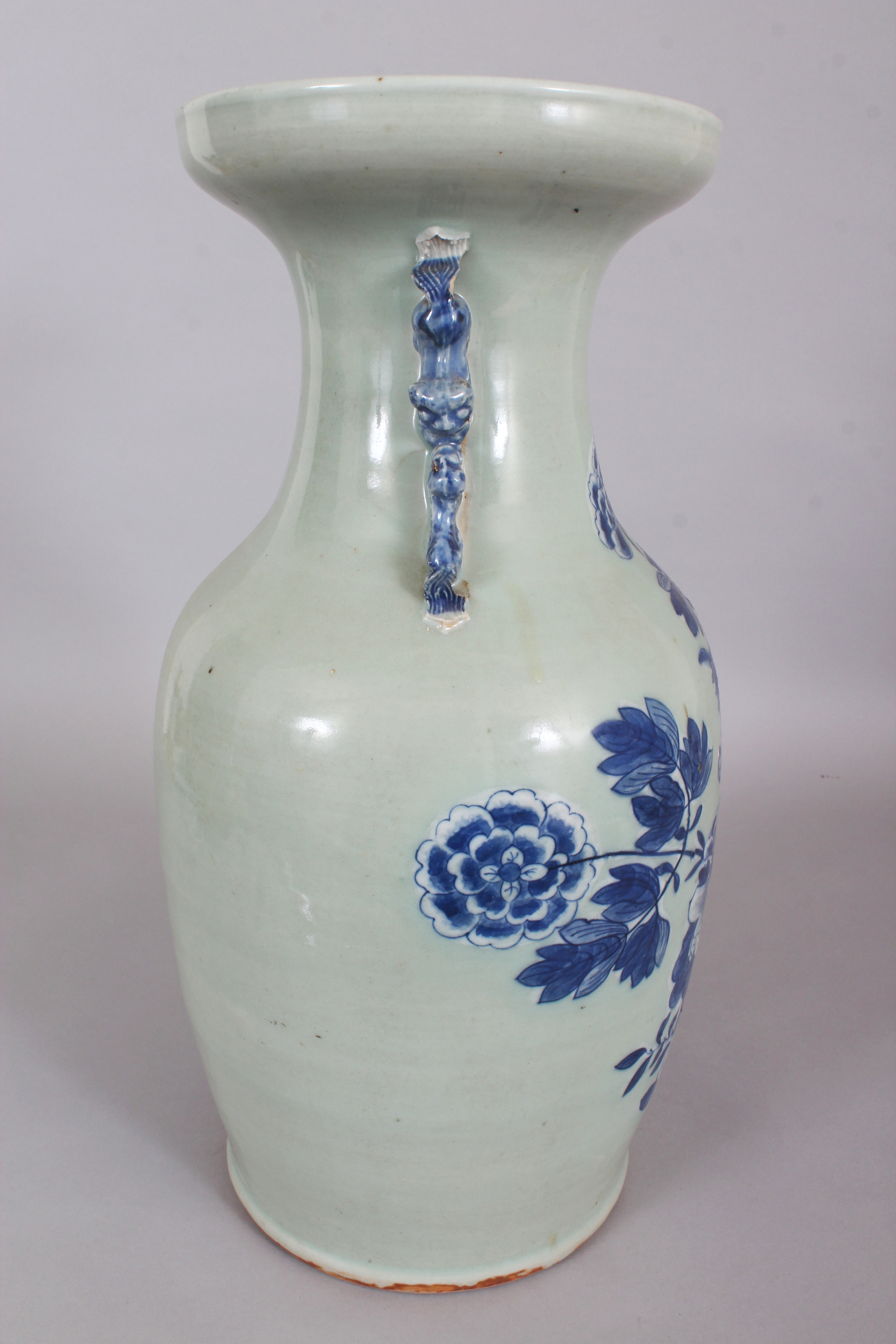 A 19TH CENTURY CHINESE BLUE & WHITE CELADON GROUND PORCELAIN PHOENIX VASE, painted with a phoenix - Image 2 of 10