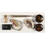 A SMALL SCENT BOTTLE, SNUFF BOX, two tortoiseshell boxes, lorgnette, brooch and pencil.