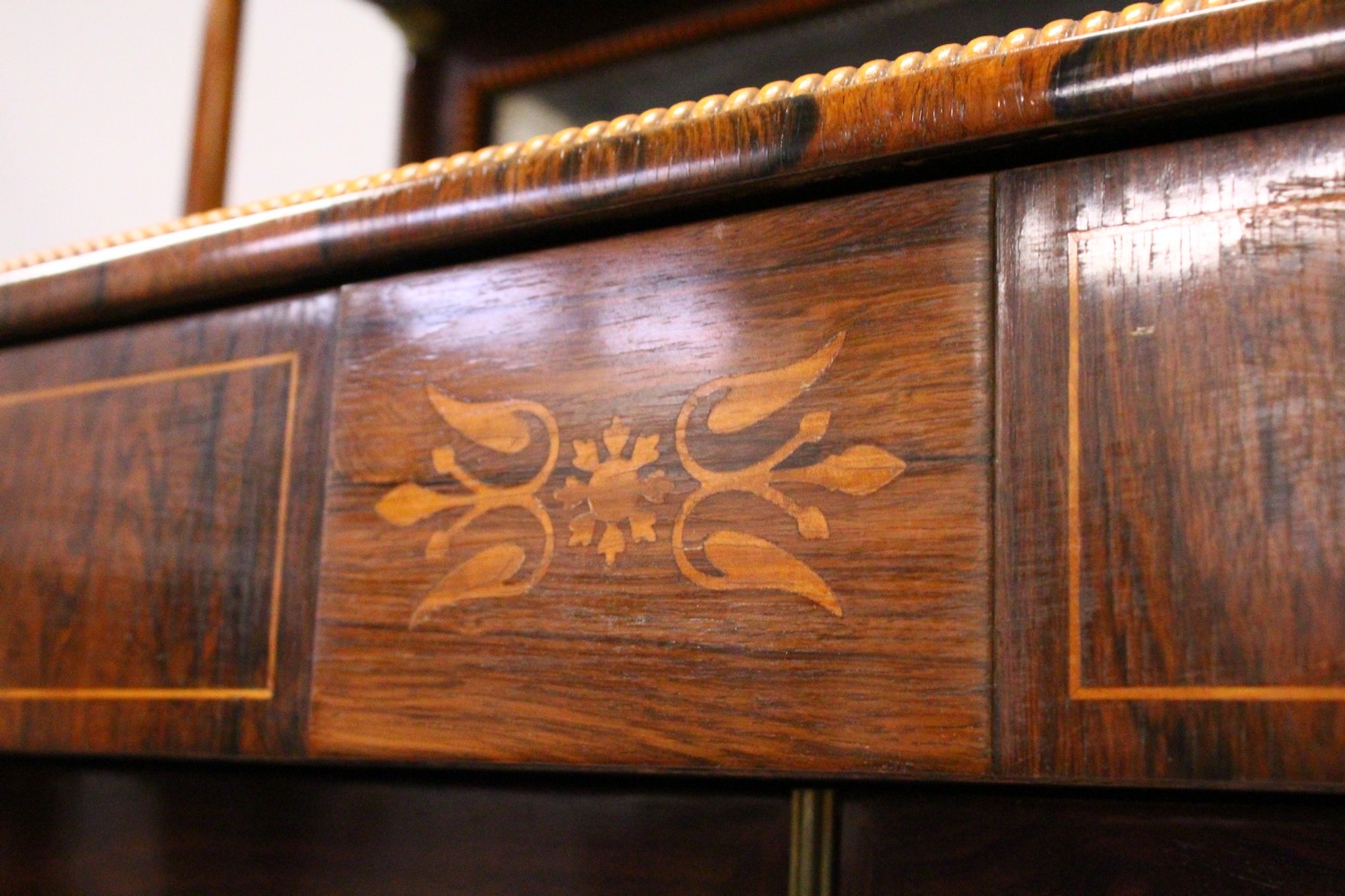 A REGENCY ROSEWOOD CHIFFONIER, brass galleried mirror back, upper shelf, single frieze drawer over a - Image 3 of 8