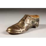 A SILVER SHOE. Birmingham 1913. Maker: S. B. & S. LTD.