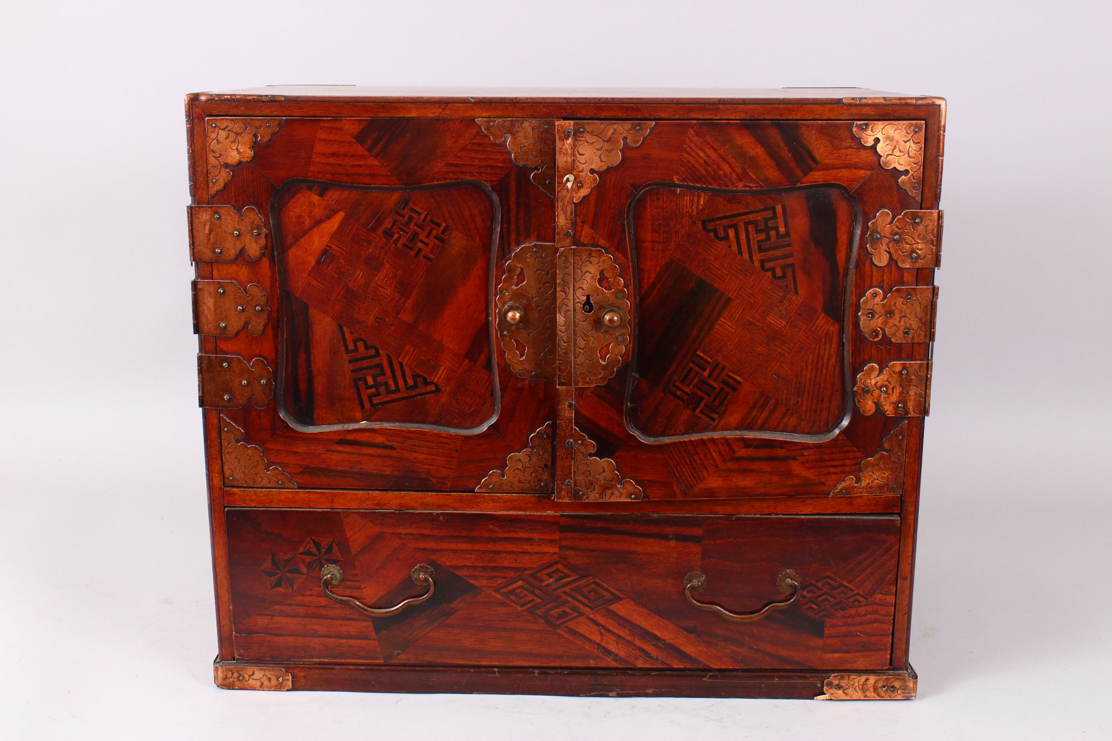 A 19TH CENTURY JAPANESE PARQUETRY CABINET, with double panel doors enclosing 4 drawers over a long - Image 2 of 10