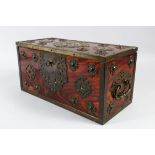 A GOOD 18TH CENTURY DUTCH COLONIAL POSSIBLY BATAVIAN BOX, with period brass mounts and handles, 37cm