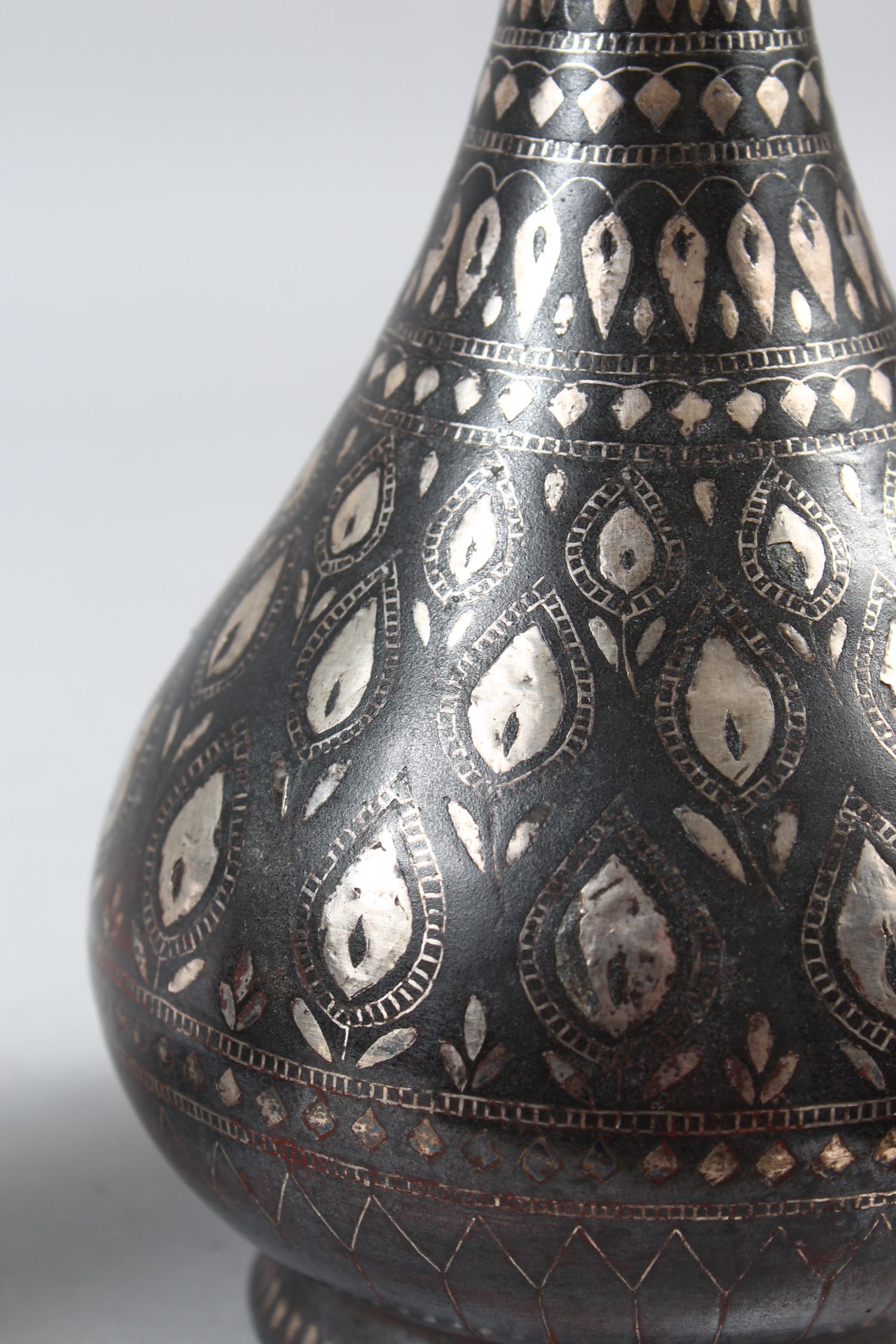 TWO EARLY 19TH CENTURY INDIAN BIDRI SILVER INLAID HUQQA BOTTLES, 20cm high. - Image 4 of 9