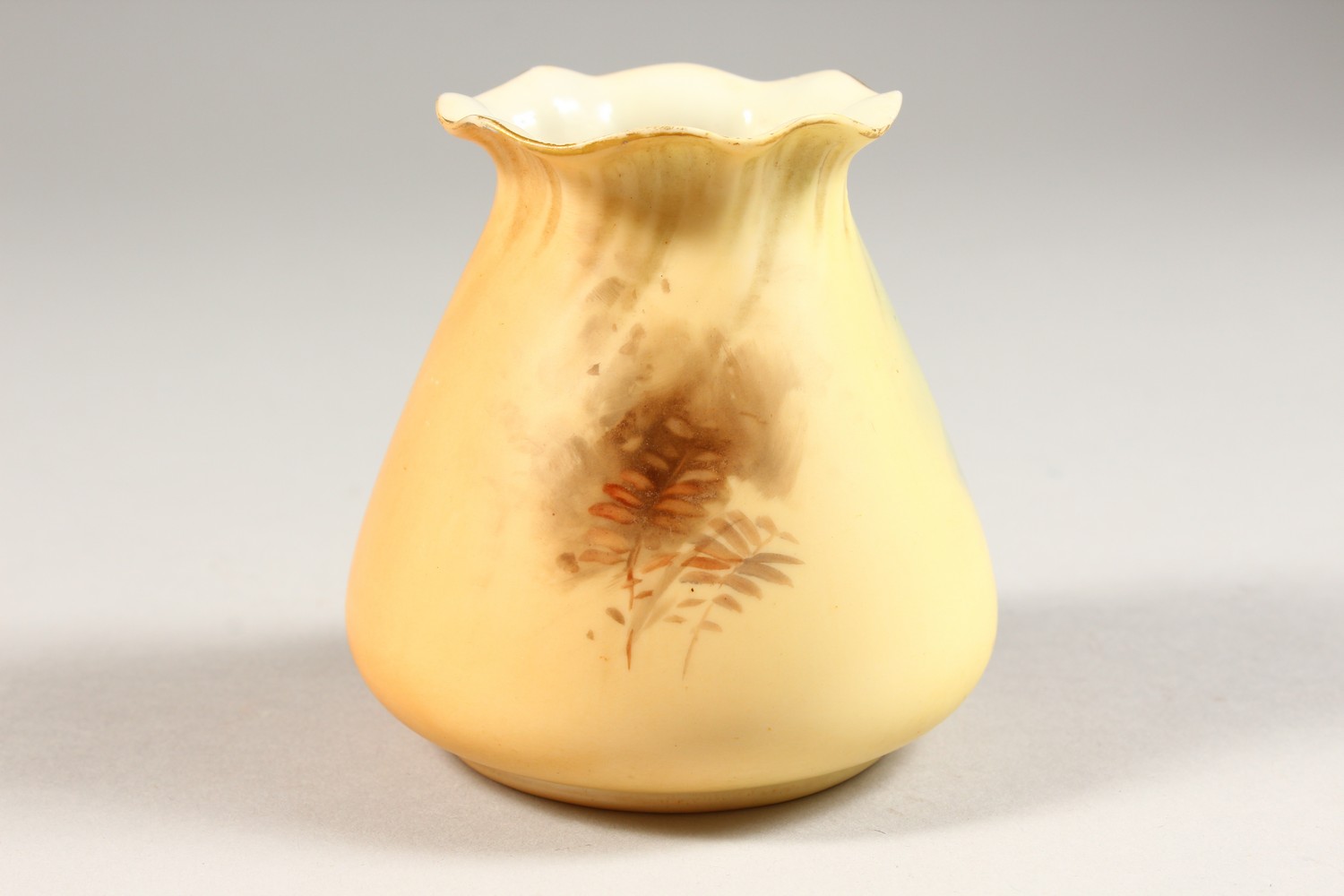A ROYAL WORCESTER BLUSH IVORY SQUAT VASE, No. 957 painted with a cock pheasant, by Jas Stinton. 3ins - Image 3 of 7