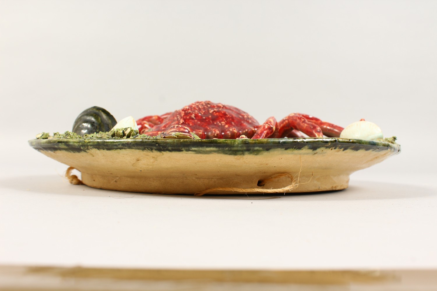 A FRENCH PALISSY TYPE CRAB DISH. 12ins diameter. - Image 9 of 11