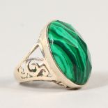 A SILVER AND MALACHITE RING.