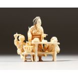 A GOOD QUALITY EARLY 20TH CENTURY SIGNED JAPANESE IVORY NETSUKE, carved in the form of a lady