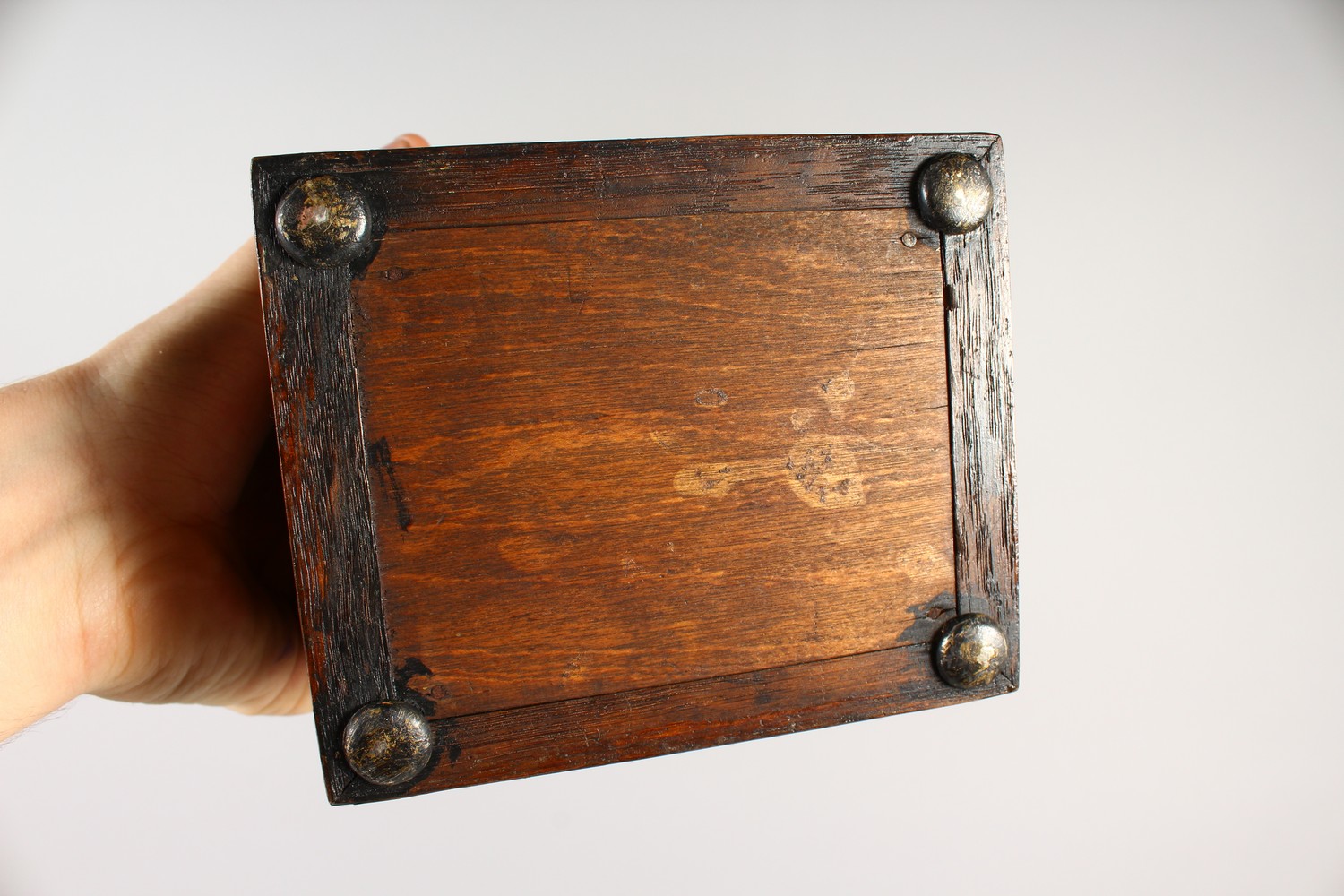 A 19TH CENTURY ROSEWOOD INLAID CLOCK, with white dial, Roman numerals and carrying handle. 18cms - Image 12 of 12