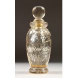 AN 18TH CENTURY CUT CRYSTAL SCENT BOTTLE AND STOPPER, with screw top, floral decoration with