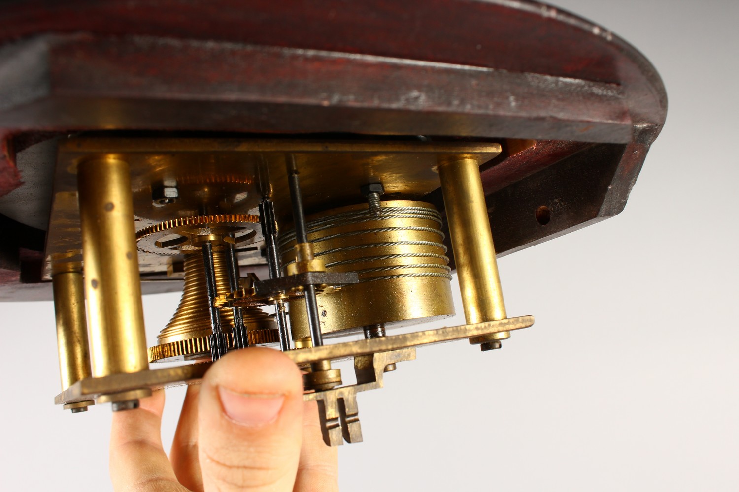 A MAHOGANY CASED CIRCULAR WALL CLOCK, with fusee movement. 30cms diameter. - Image 8 of 8