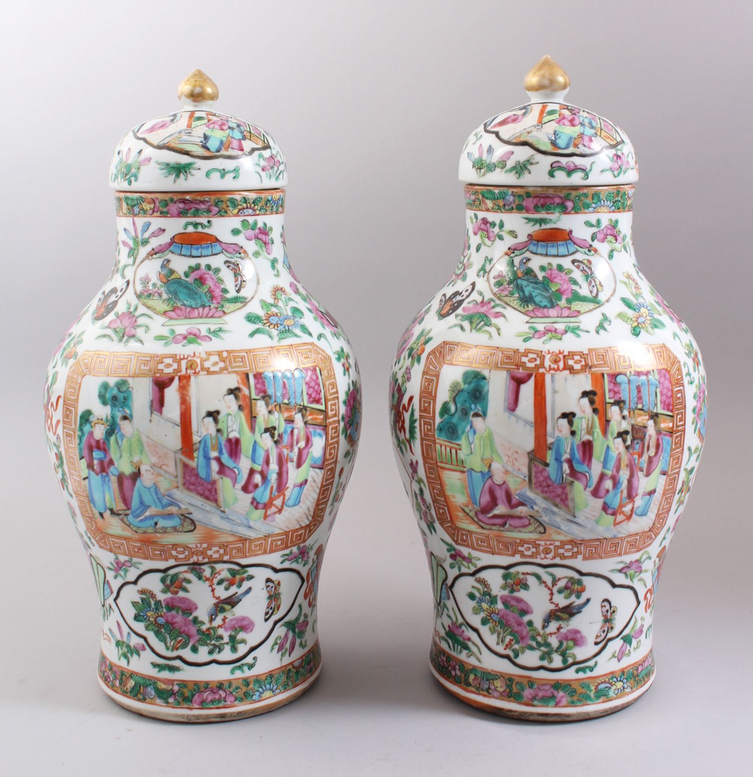 A GOOD PAIR OF 19TH CENTURY CHINESE CANTONESE VASES & COVERS, decorated with panels of birds and