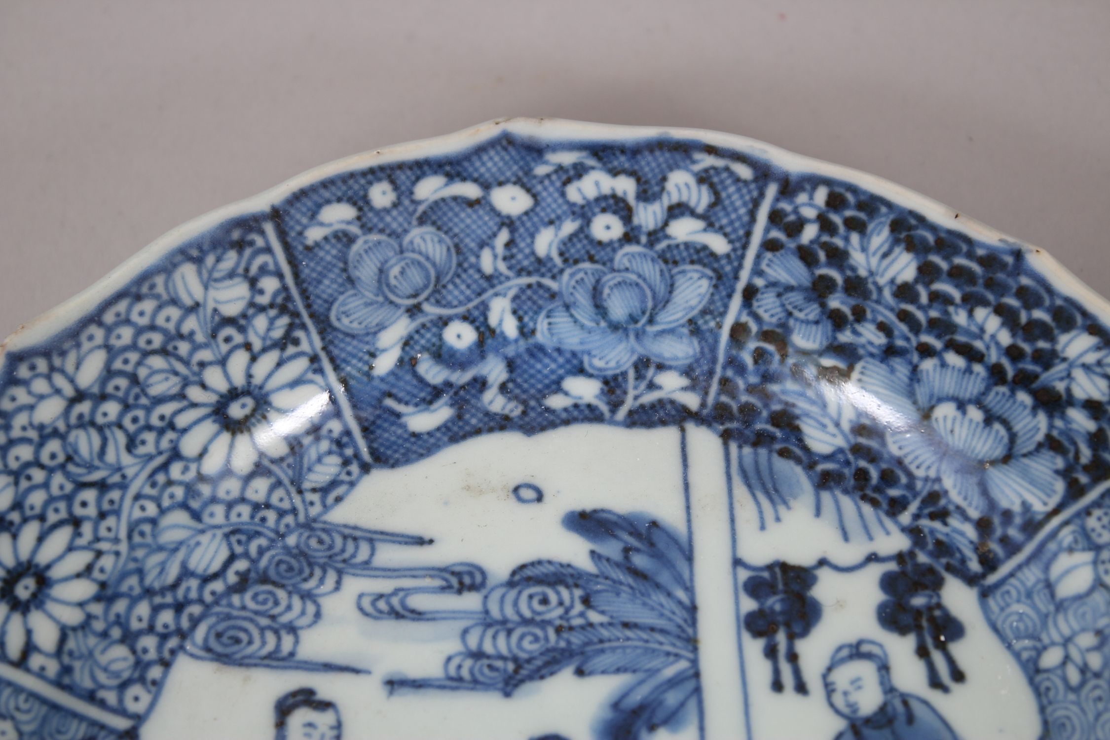 A SET OF SIX 19TH CENTURY CHINESE BLUE & WHITE SAUCERS, each decorated with scenes of figures within - Image 5 of 9