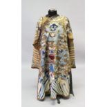 A GOOD 19TH CENTURY CHINESE SILK EMBROIDERED MOUNTAIN / COURT ROBE, the fine embroidered robe with