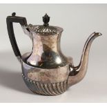 A SEMI FLUTED COFFEE POT. Sheffield 1900. Weight 10ozs.