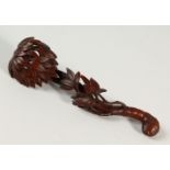 A SMALL CHINESE CARVED WOOD RUI SCEPTRE. 20cms long.