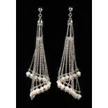 A PAIR OF SILVER AND PEARL DROP EARRINGS.