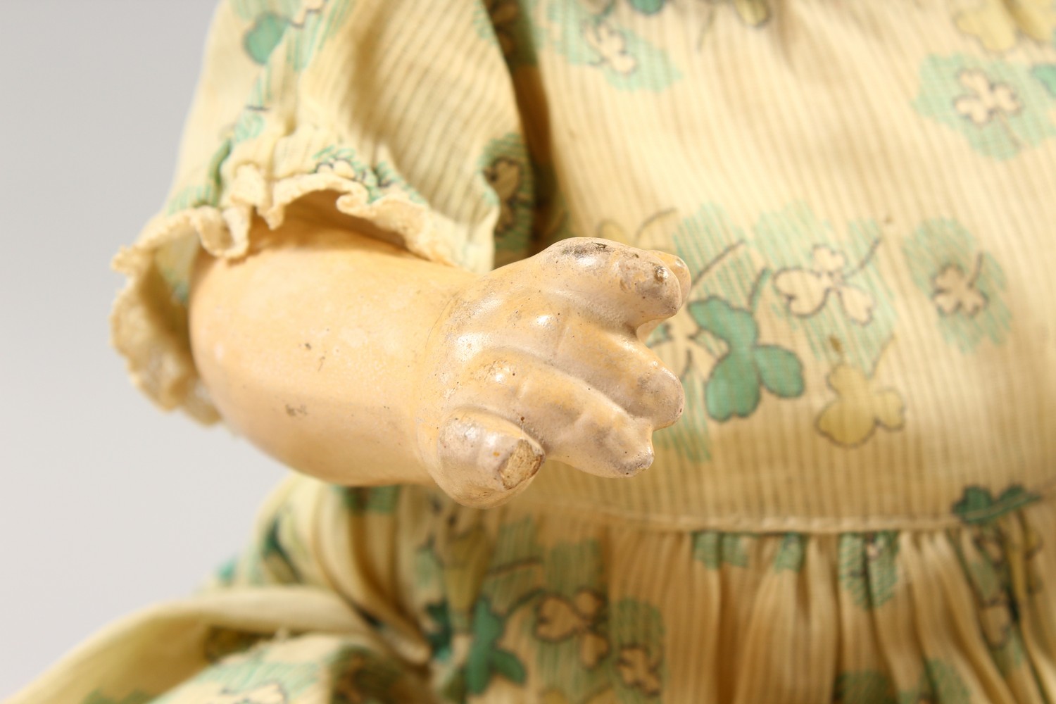 HEUBACH KOPPELSDORF. A BISQUE HEADED DOLL with clothes. Stamped Herbert Koppelsdorf 320. 3/0 - Image 2 of 6