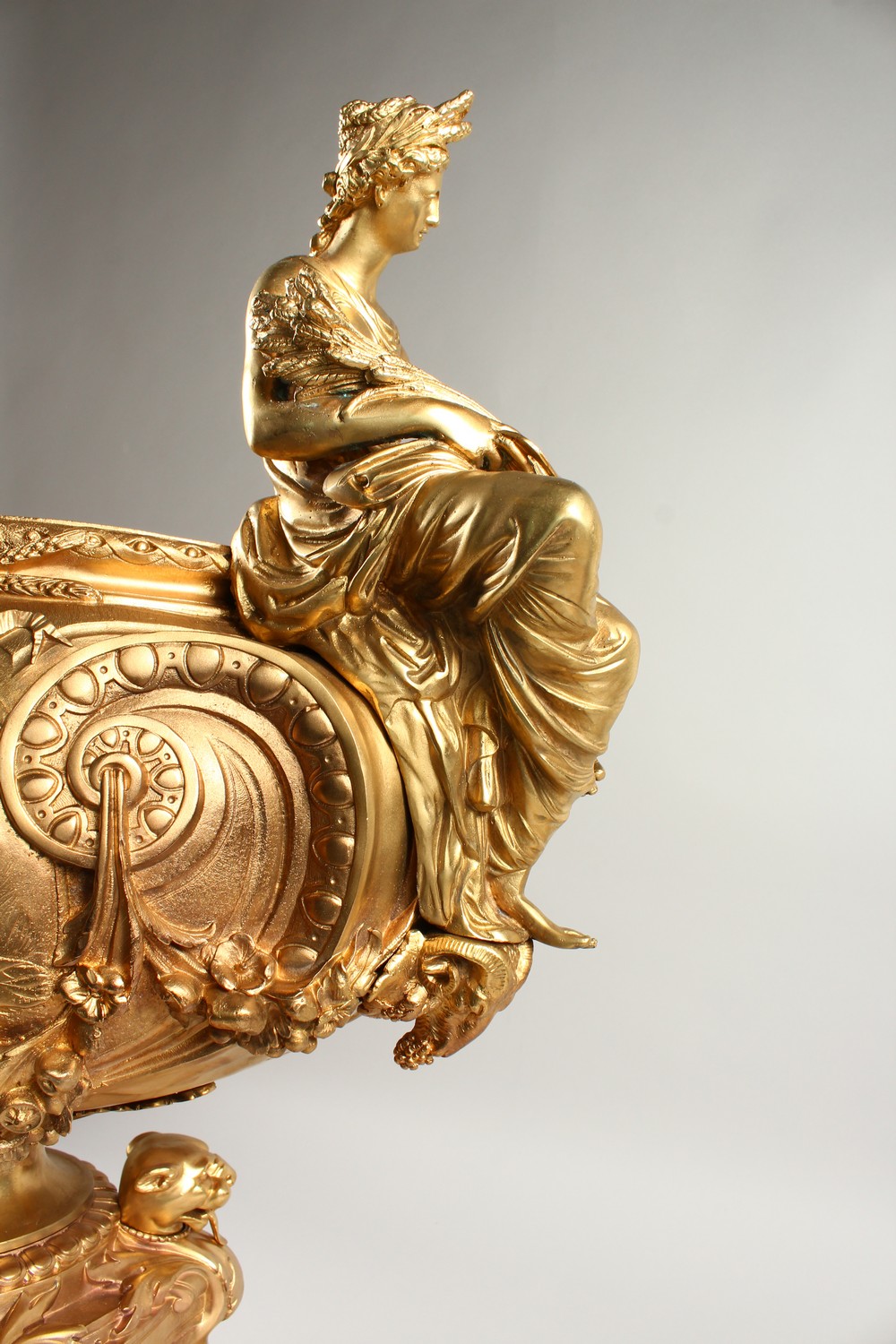 A LARGE AND IMPRESSIVE GILT BRONZE CENTRPIECE, the handles formed as classical female figures, on - Image 5 of 7