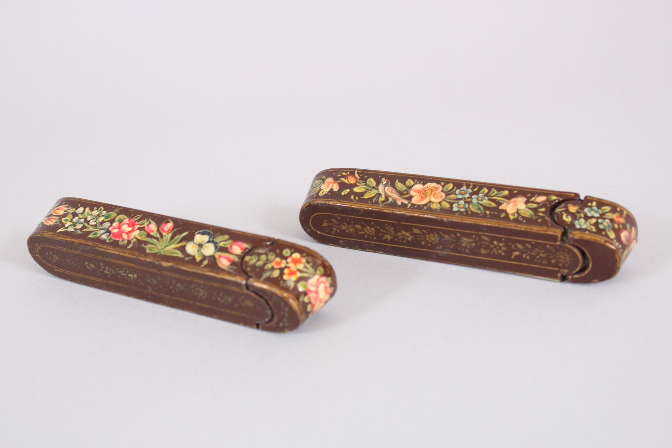 TWO SMALL PERSIAN LACQUER PEN BOXES, 12.5cm long. - Image 4 of 6