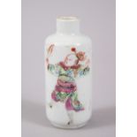 A 19TH CENTURY CHINESE FAMILLE ROSE PORCELAIN SNUFF BOTTLE, with a warrior, the reverse with chinese