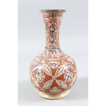 A LATE 19TH CENTURY INDIAN BOMBAY SCHOOL POTTERY VASE, 22cm high.