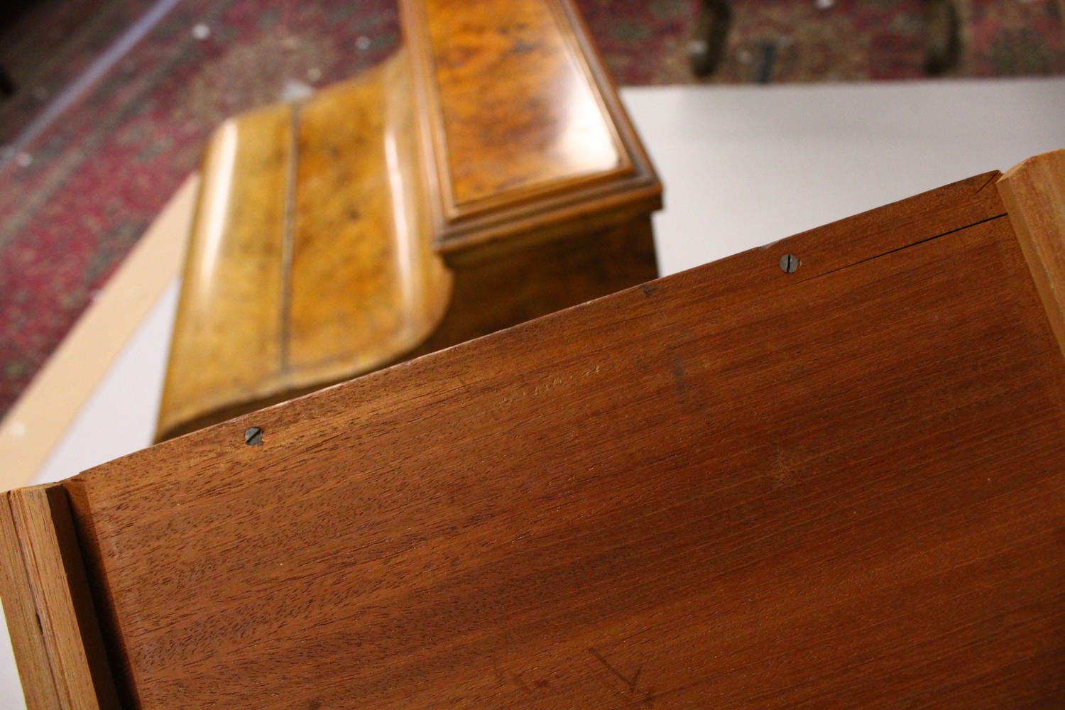 A GOOD VICTORIAN FIGURED WALNUT PIANO TOP DAVENPORT, with rising top, pull out writing surface, four - Image 20 of 35