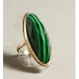 A SILVER AND MALACHITE RING.