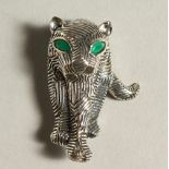 A SILVER DECO STYLE PANTHER BROOCH.