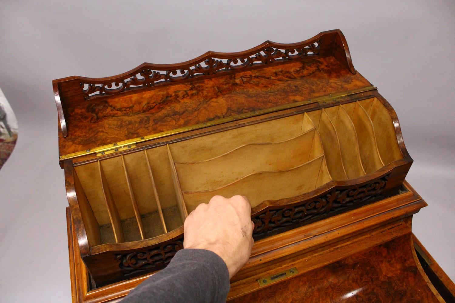 A GOOD VICTORIAN FIGURED WALNUT PIANO TOP DAVENPORT, with rising top, pull out writing surface, four - Image 31 of 35