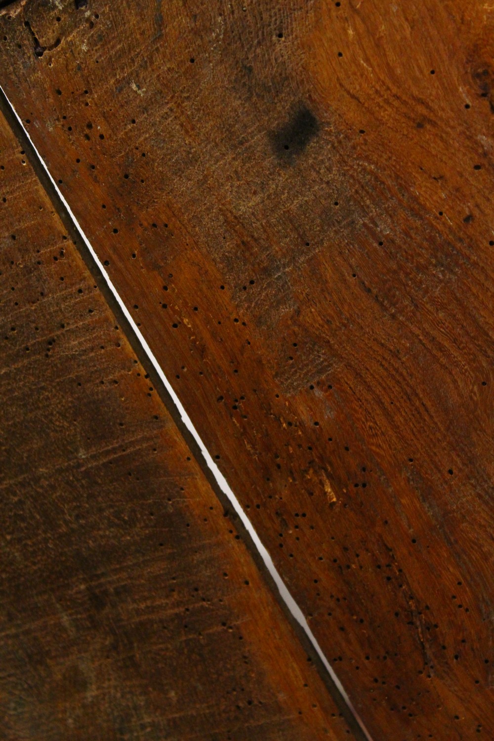 AN 18TH CENTURY OAK SIDE TABLE, with one long drawer, on turned legs united by an "X" shape - Image 9 of 14