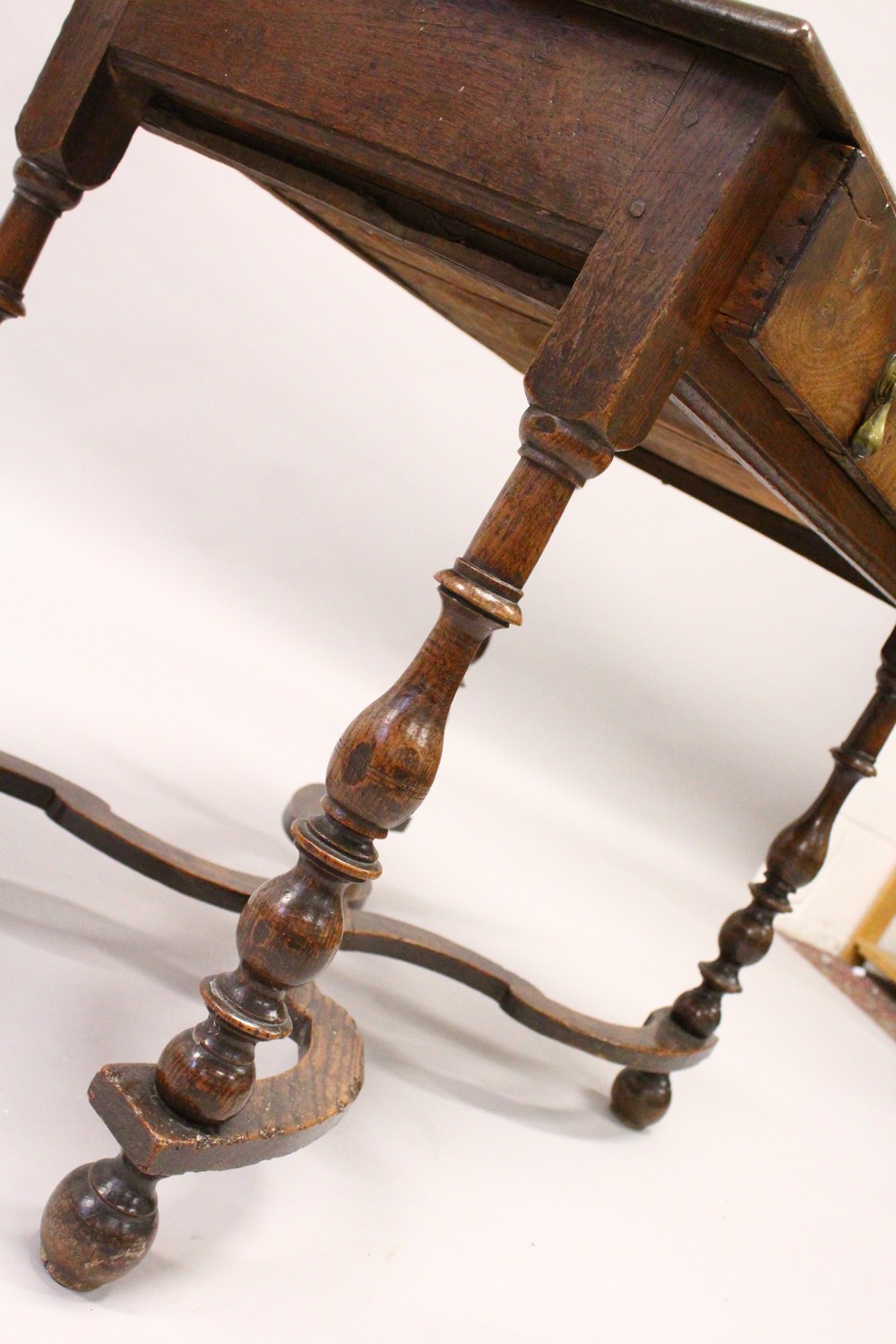 AN 18TH CENTURY OAK SIDE TABLE, with one long drawer, on turned legs united by an "X" shape - Image 12 of 14