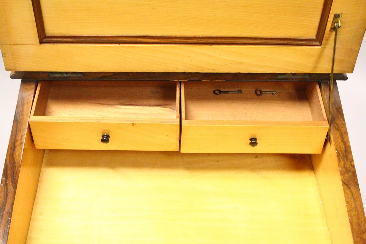 A 19TH CENTURY FIGURED WOOD DAVENPORT, with leather inset writing surface, four drawers to the - Image 3 of 19