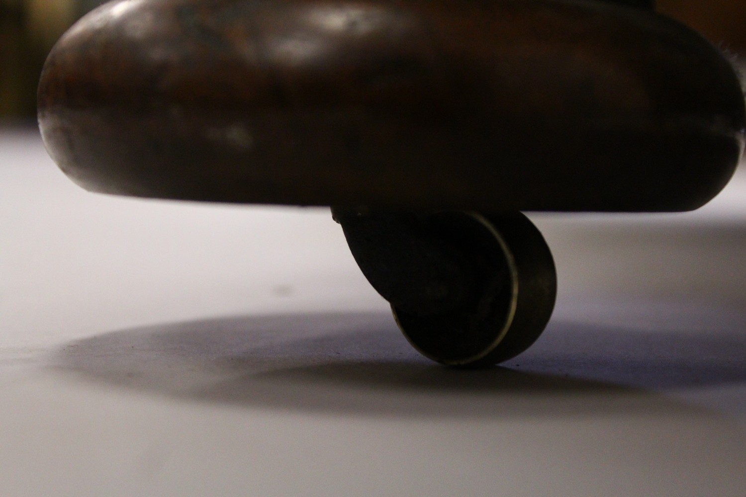 A GOOD VICTORIAN FIGURED WALNUT PIANO TOP DAVENPORT, with rising top, pull out writing surface, four - Image 25 of 35