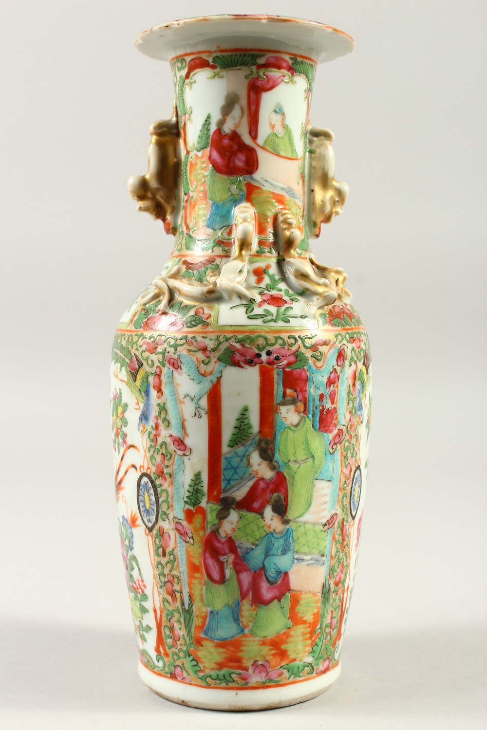 A 19TH CENTURY CHINESE CANTON PORCELAIN VASE, decorated with scenes of figures interior and floral - Image 3 of 8