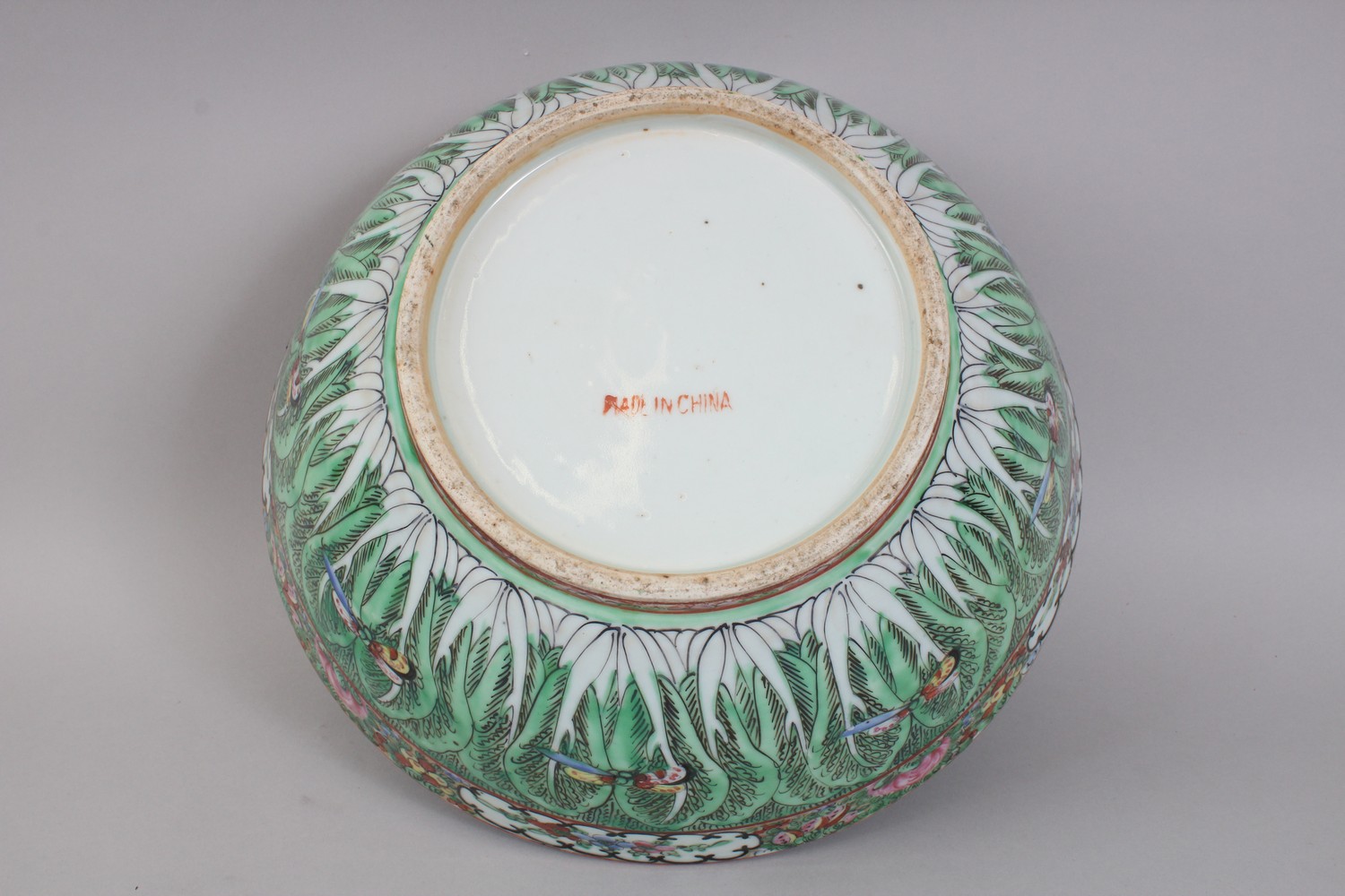 AN EARLY 20TH CENTURY CHINESE CANTON BUTTERFLY AND CABBAGE LEAF BOWL. 31cms diameter. - Image 7 of 7