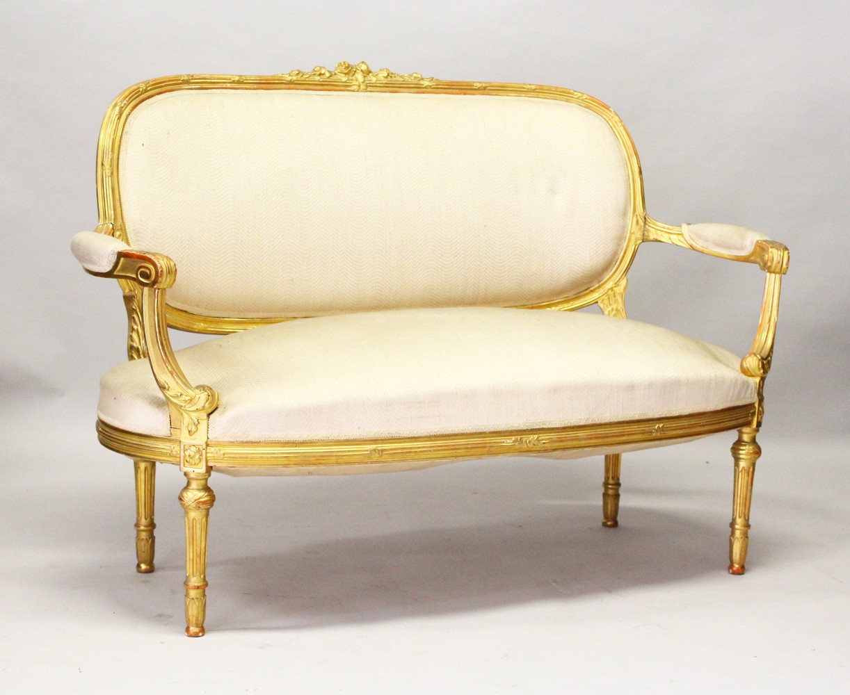 A GOOD LOUIS XVI STYLE GILTWOOD CANAPE, PAIR OF FAUTEUIL and four single chairs with padded backs, - Image 5 of 13