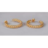 A PAIR OF SILVER AND GOLD PLATED CHAIN LINK EARRINGS.