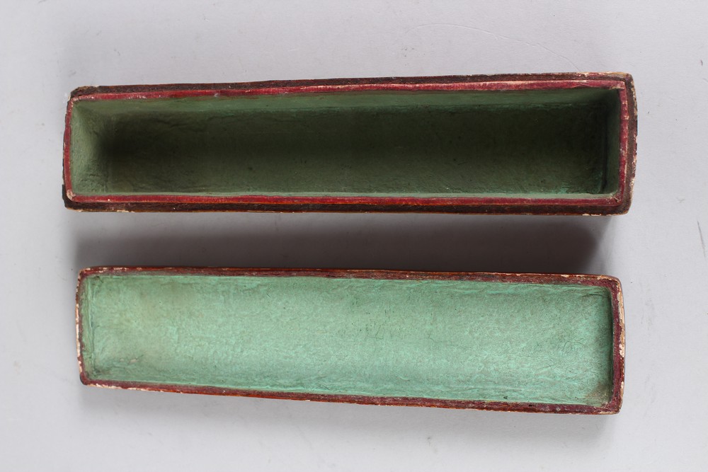 A GOOD PAIR OF LARGE QALAMDAN PAPIER MACHE PEN BOXES, 28cm long. - Image 5 of 7